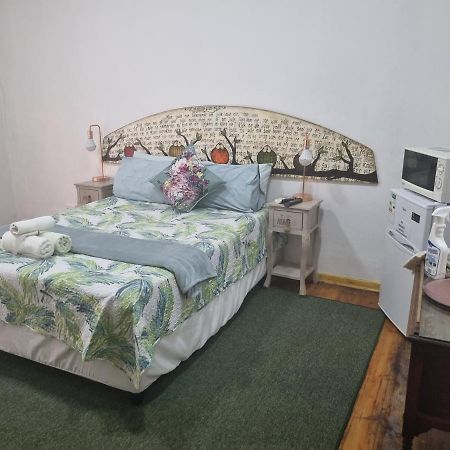 Sondela Bed & Breakfast Aliwal North Exterior photo
