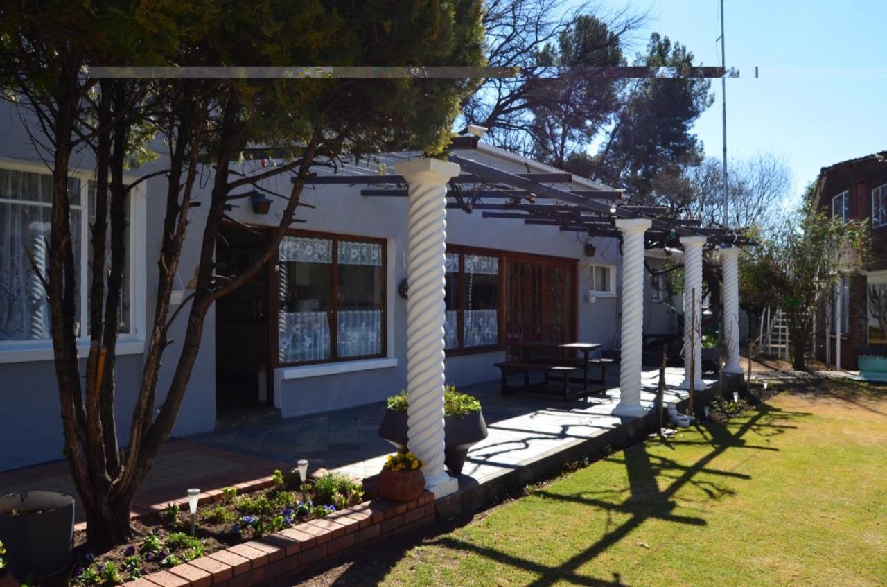Sondela Bed & Breakfast Aliwal North Exterior photo